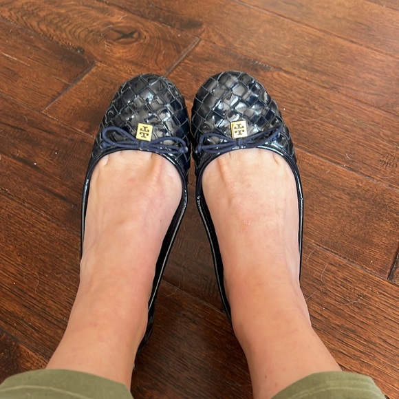 Tory Burch Woven Leather Flats - Picture 9 of 9